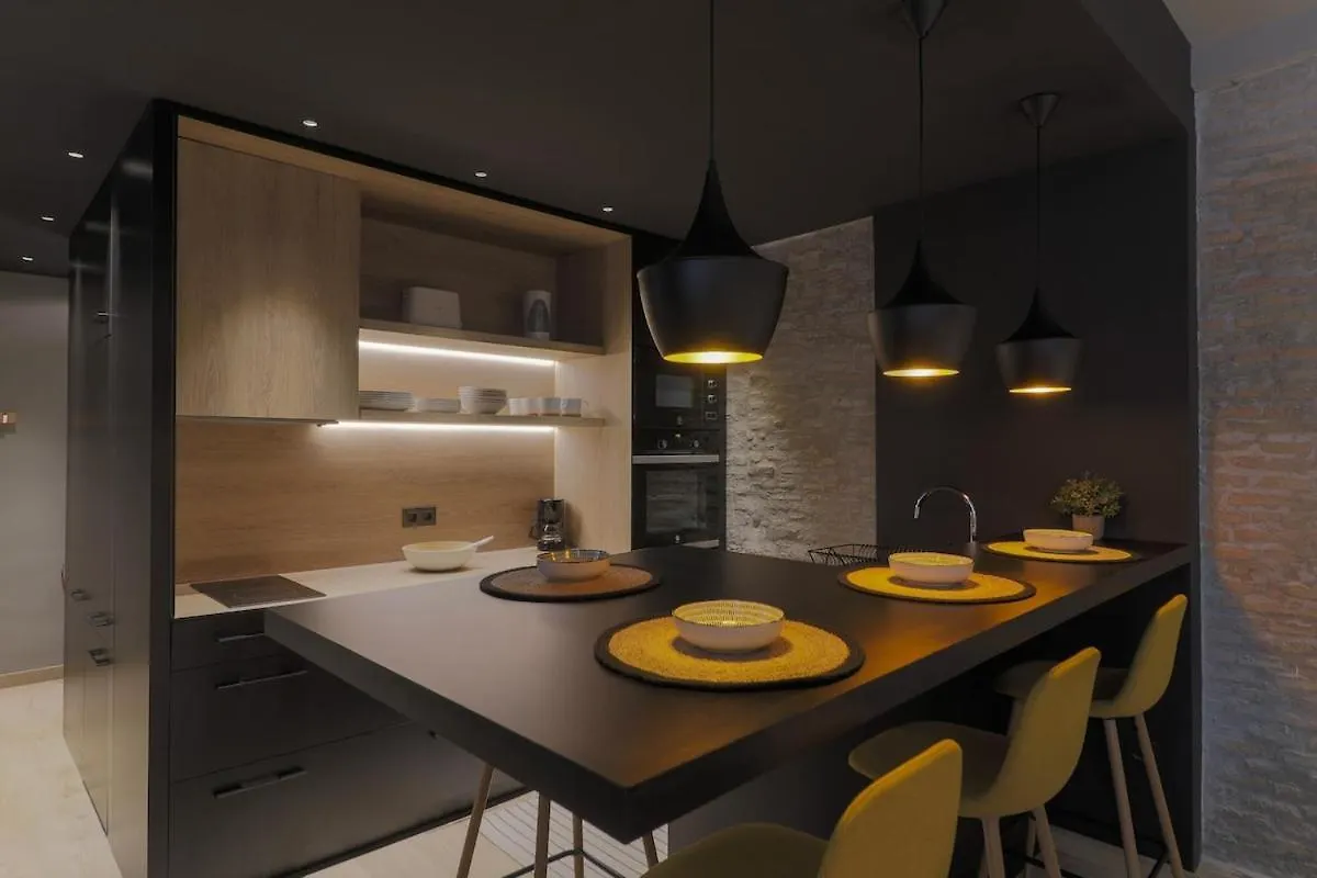 C72 - Glamorous Loft Malaga Center Apartment
